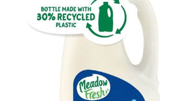 Meadow Fresh using 30% recycled content in milk bottles